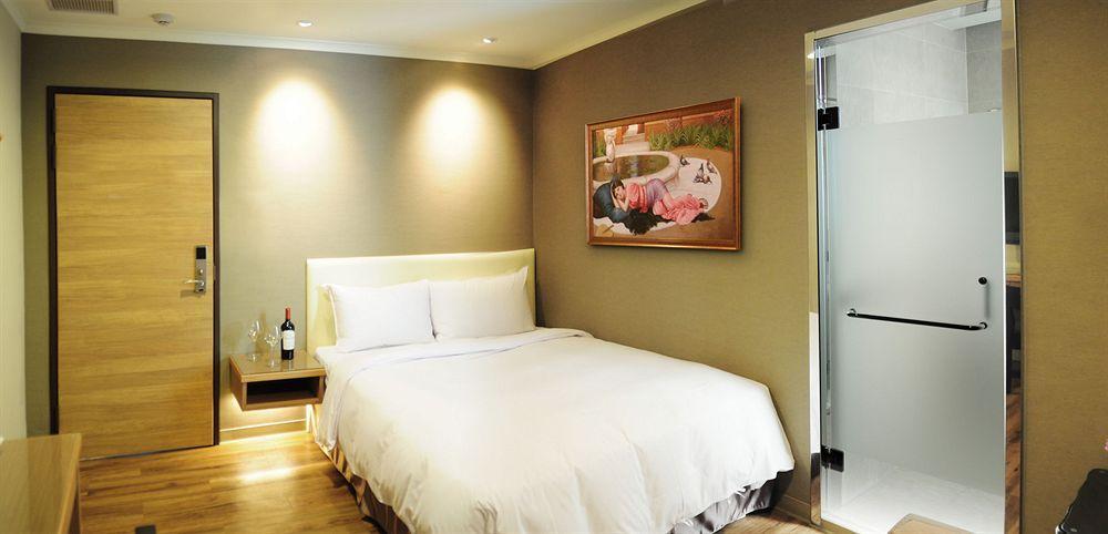 Garden Hotel Taichung Eksteriør bilde