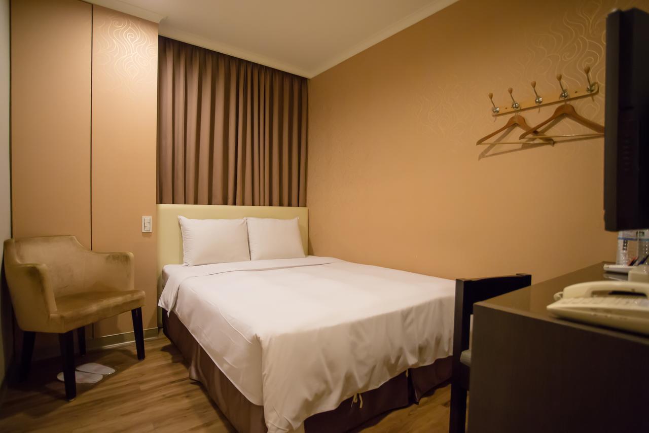 Garden Hotel Taichung Eksteriør bilde