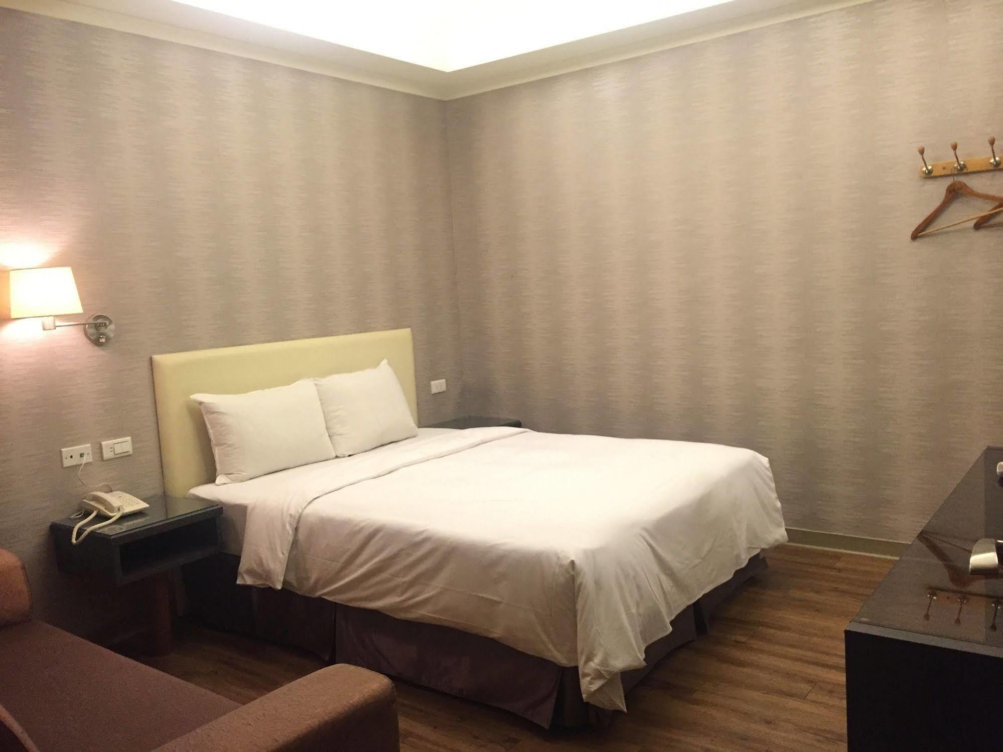 Garden Hotel Taichung Eksteriør bilde