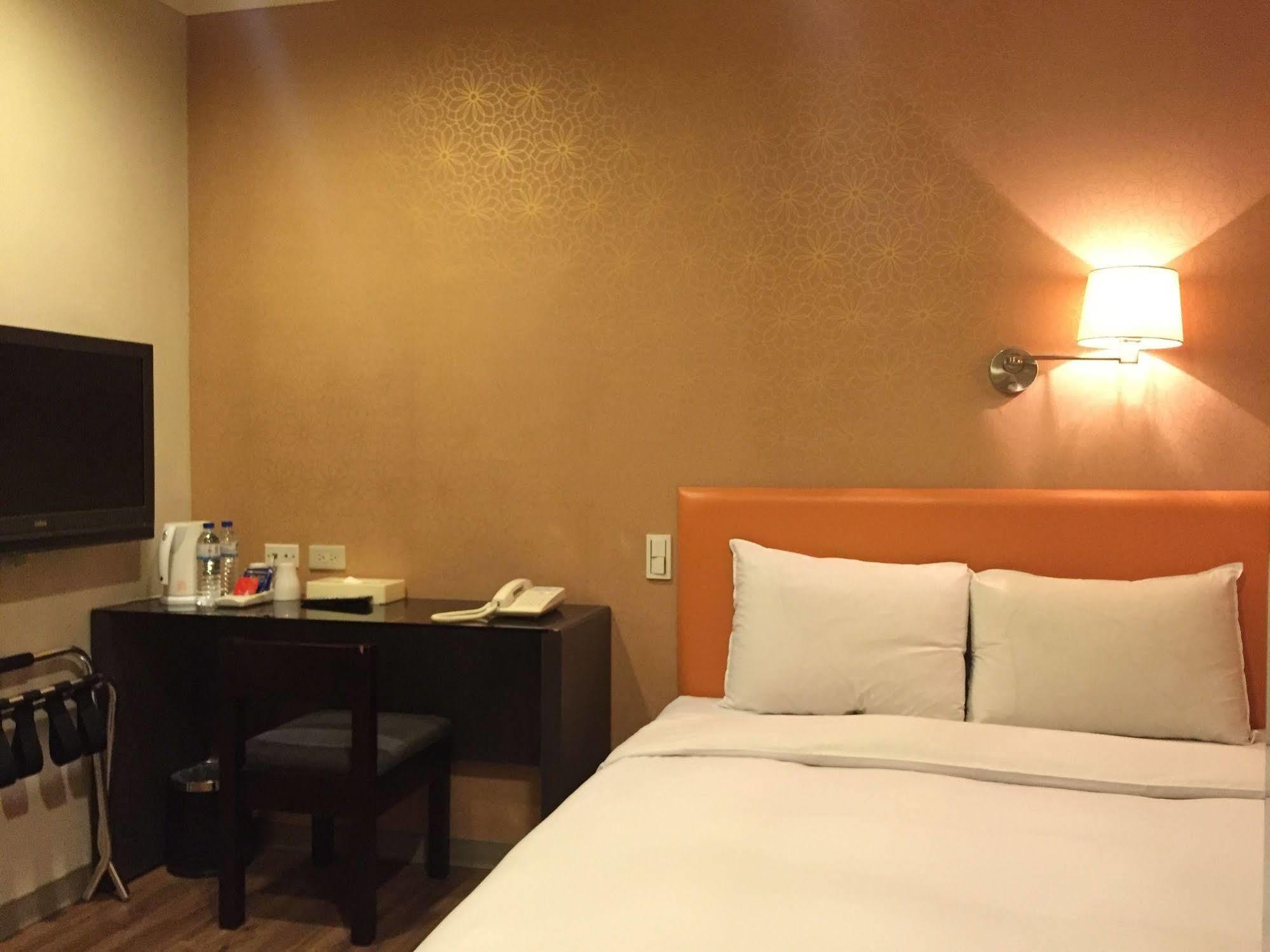 Garden Hotel Taichung Eksteriør bilde