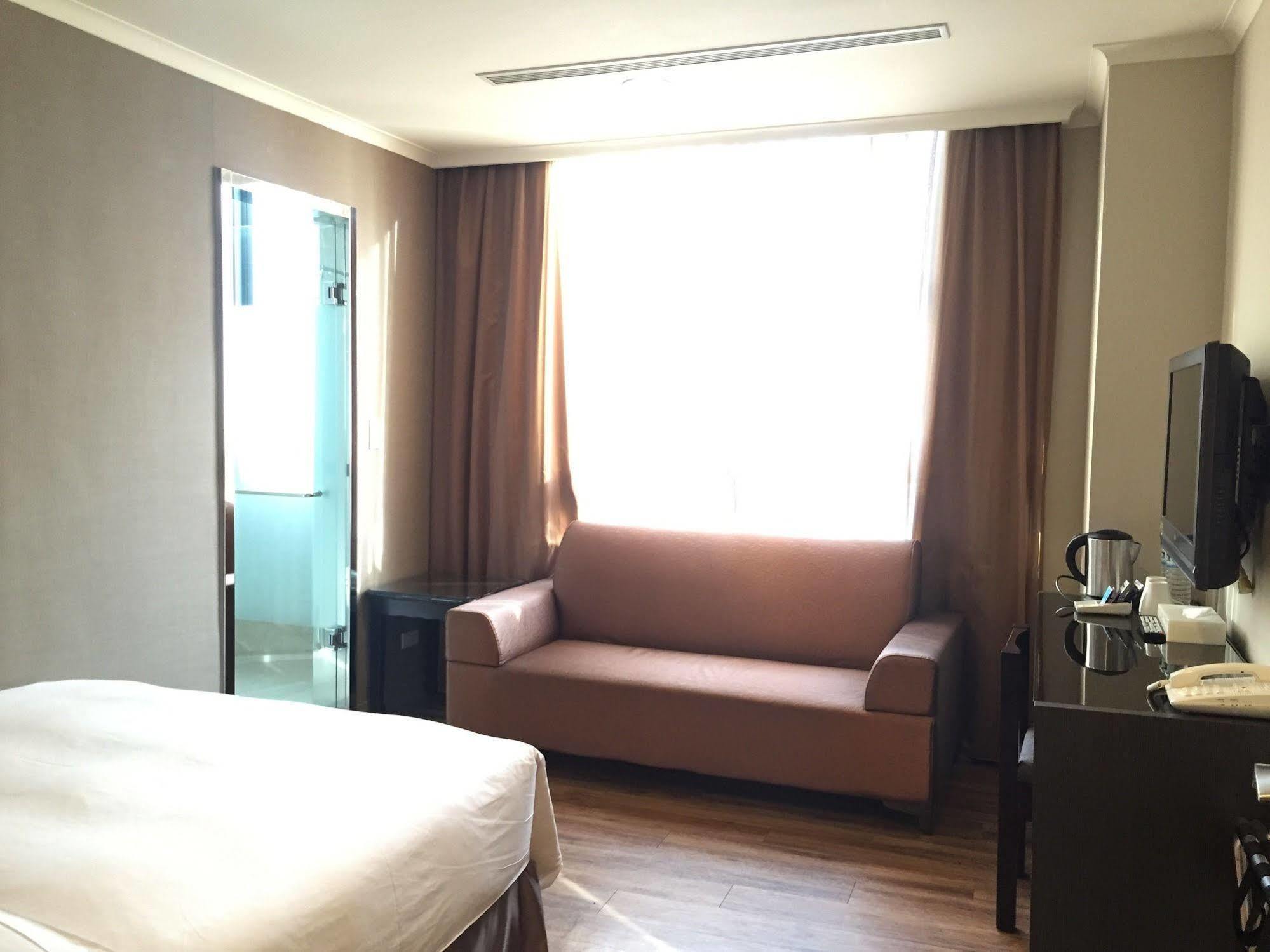 Garden Hotel Taichung Eksteriør bilde
