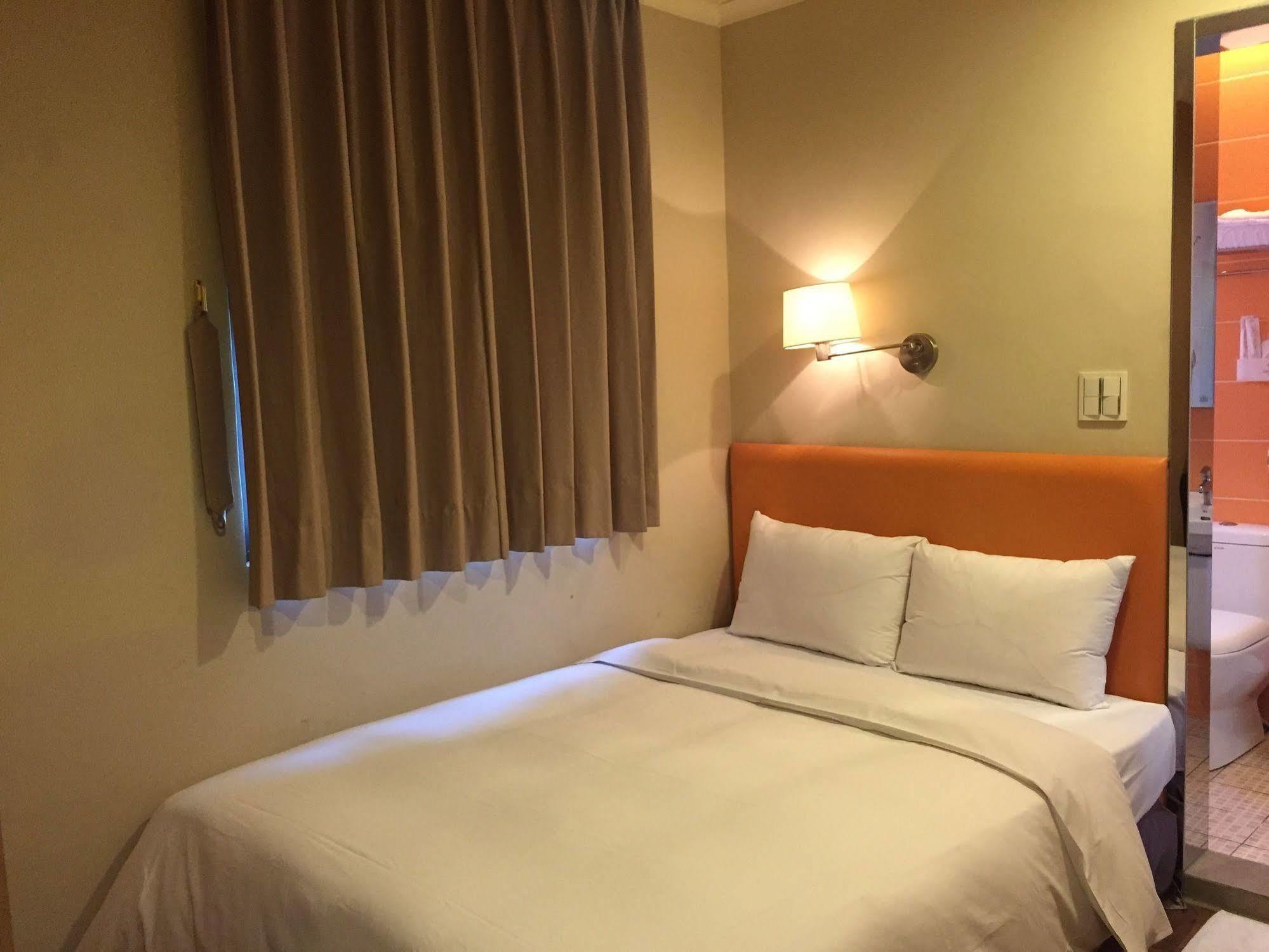 Garden Hotel Taichung Eksteriør bilde